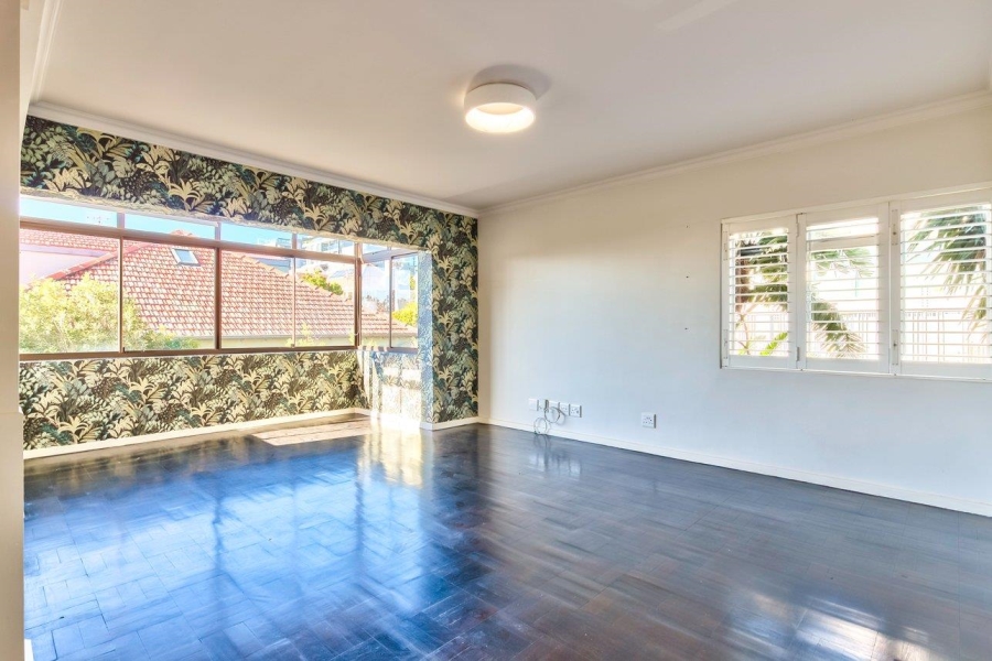 To Let 1 Bedroom Property for Rent in Bantry Bay Western Cape